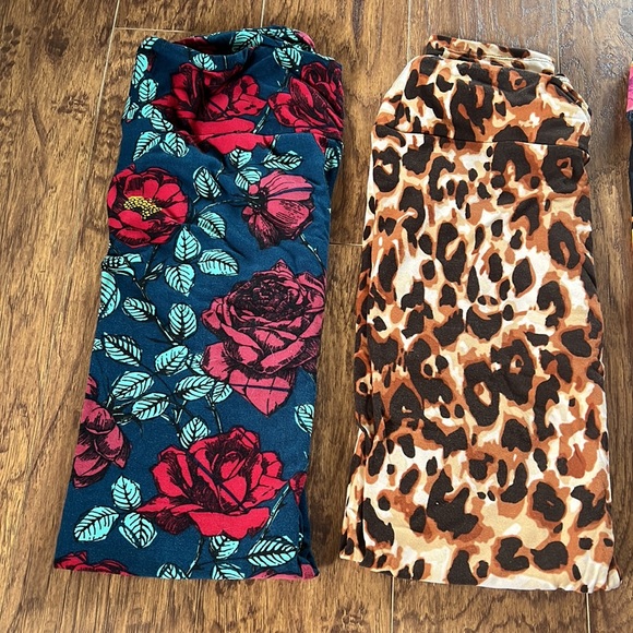 Lularoe Floral/ Leopard Leggings! - Picture 2 of 6